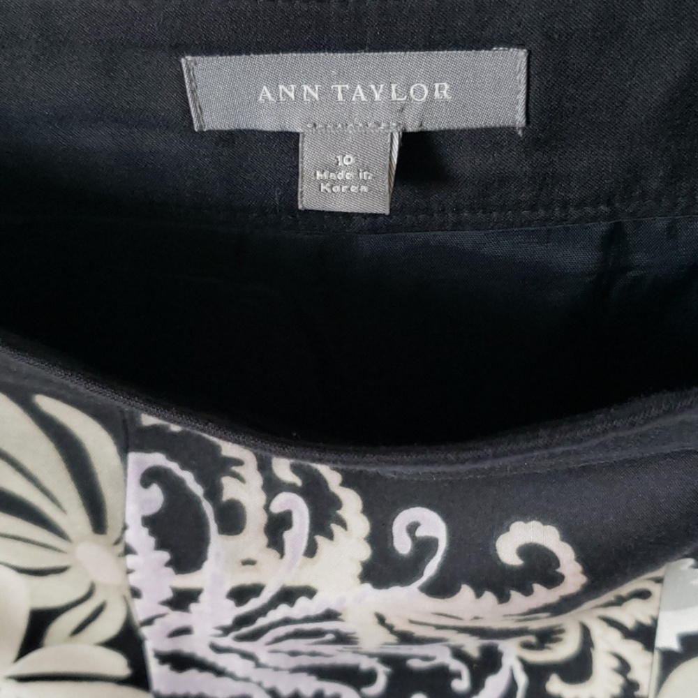 Ann Taylor-Size 10 Skirt - Picture 3 of 3